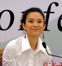 爸爸将4岁患病女儿培养成运动搭子